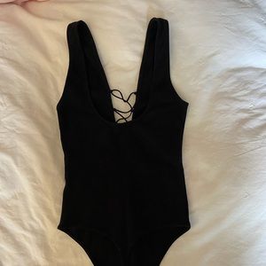 Aritzia Wilfred Free Lace-Up Bodysuit